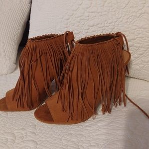 Faux suede stillettos heel